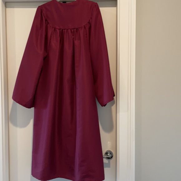 Artneedle maroon graduation gown, size 48 - Picture 3 of 3